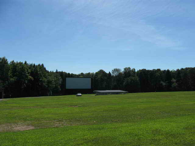 Moonlite Drive-In - 2014 Photo (newer photo)